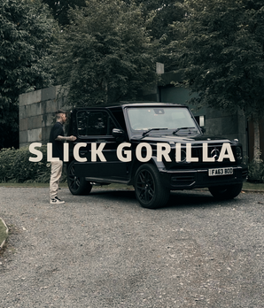 Slick Gorilla™ on Instagram: “Styled using @slickgorilla hair styling  powder, Stylist @ambarberia 🇪🇸 #sli…